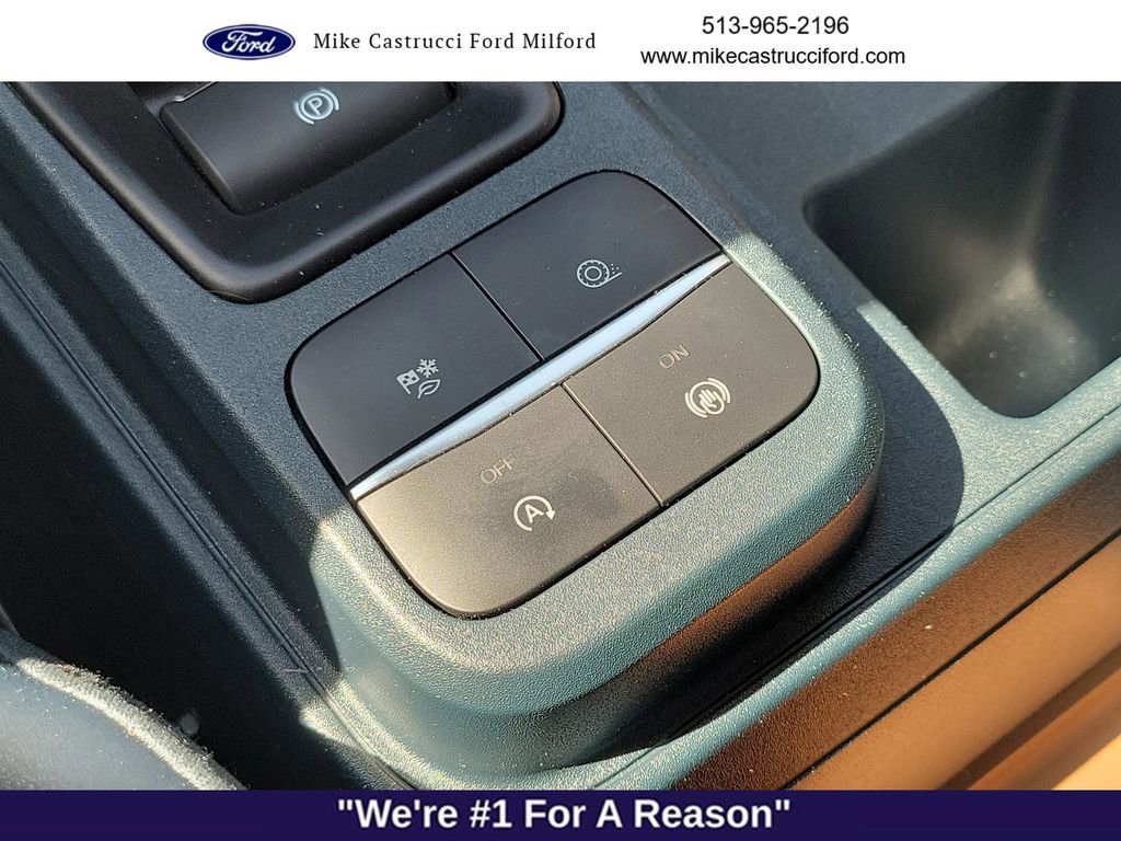 Certified 2024 Ford Maverick Lariat w/ 4K Tow Package AWD/4WD image 18