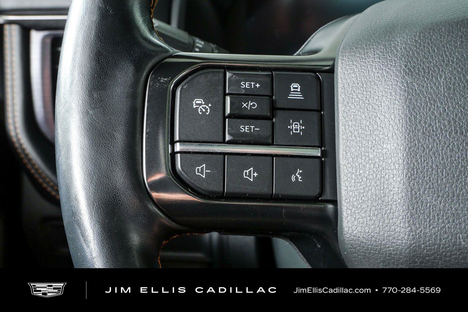 Used 2022 Ford Expedition Platinum RWD image 11