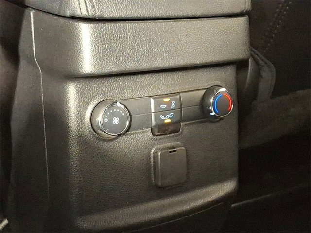 Used 2017 Ford Explorer XLT w/ Equipment Group 202A image 14