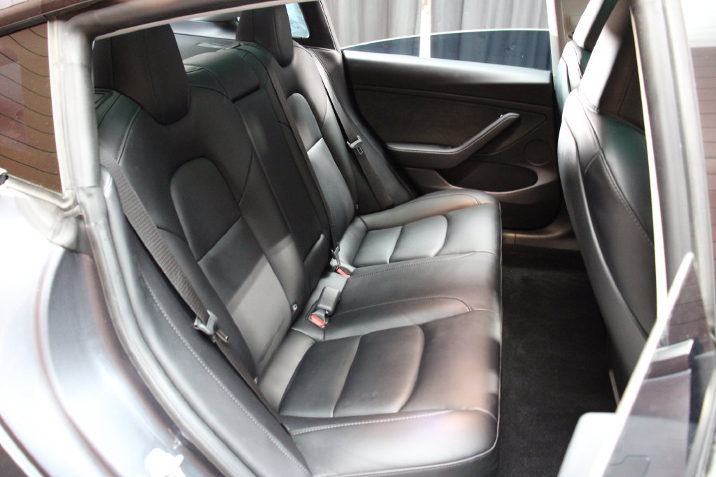 Used 2023 Tesla Model 3 Standard Range RWD image 14