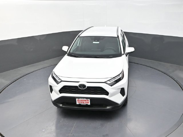 Used 2025 Toyota RAV4 XLE AWD/4WD image 23