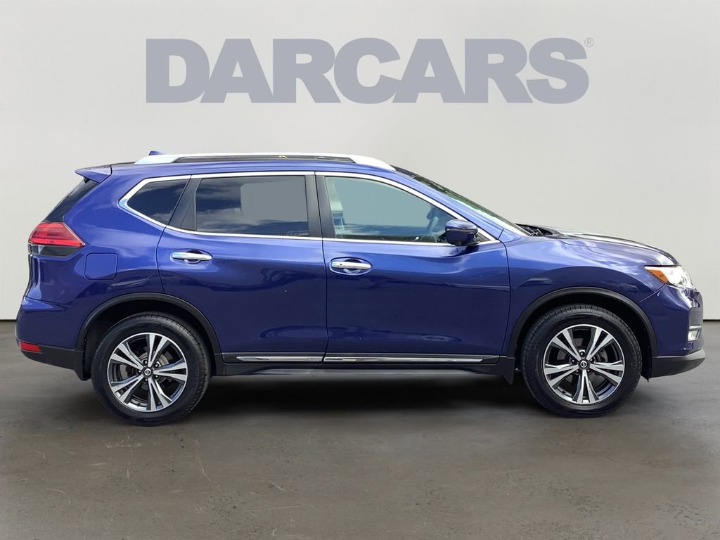 Used 2017 Nissan Rogue SL w/ SL Premium Package image 8