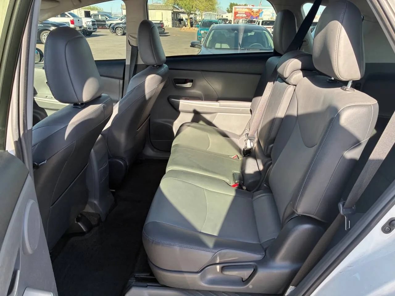Used 2012 Toyota Prius V Five FWD image 20