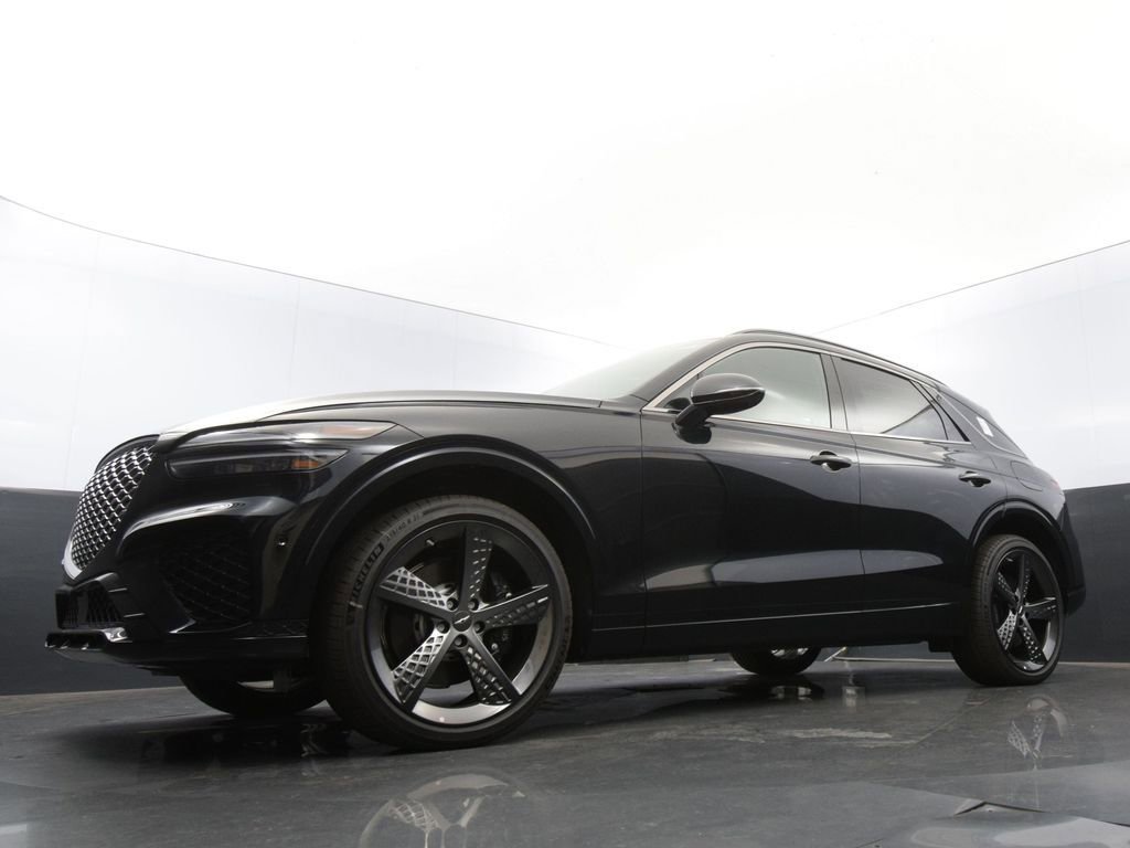 Used 2025 Genesis GV70 2.5T w/ Sport Prestige Package image 37
