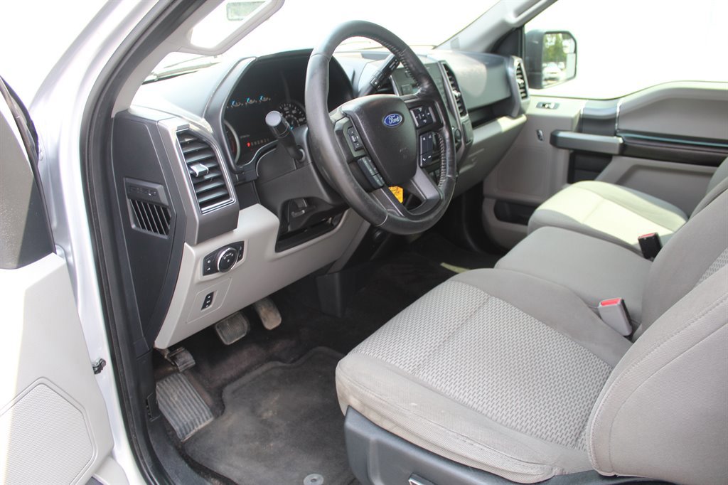 Used 2017 Ford F150 XLT w/ Equipment Group 301A Mid AWD/4WD image 6