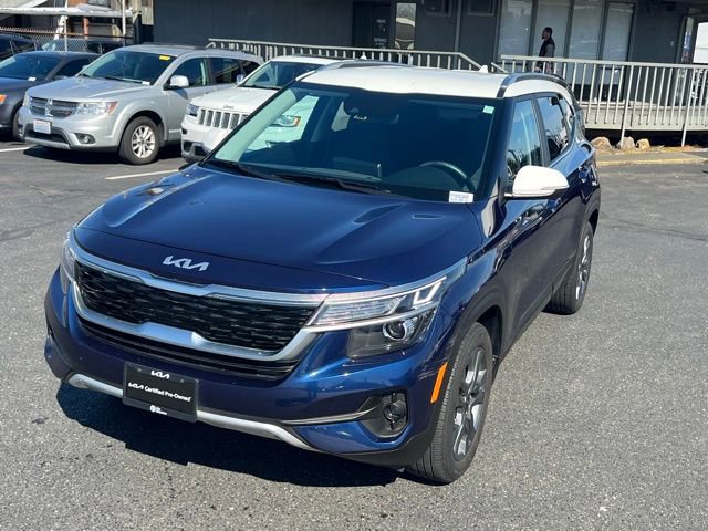 Certified 2023 Kia Seltos S w/ Navigation Package image 3