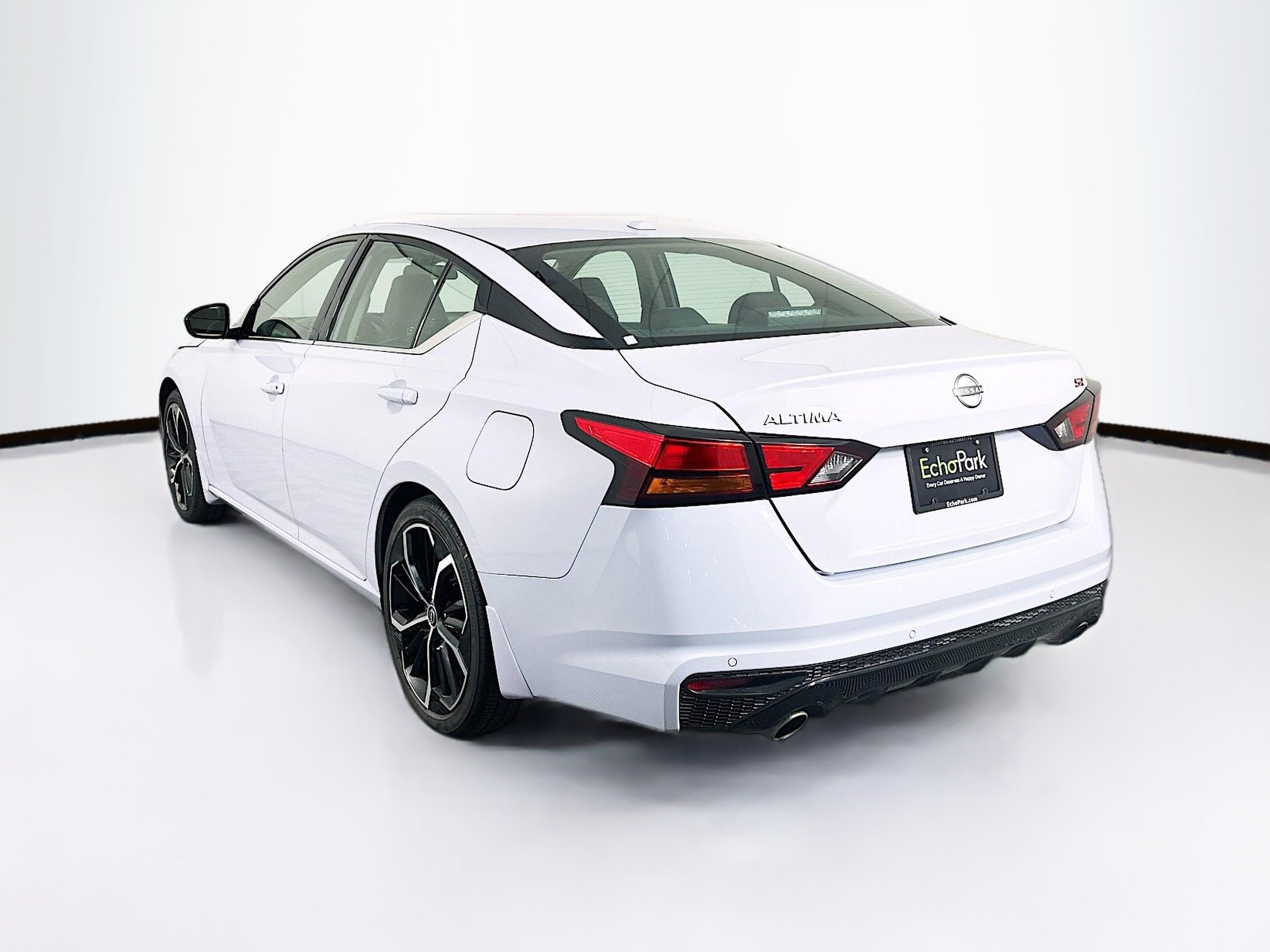 Used 2024 Nissan Altima 2.5 SR image 5