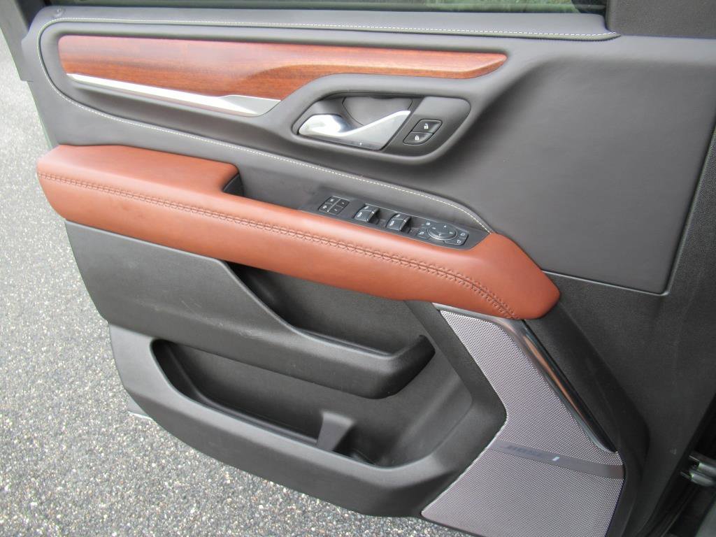 Used 2024 GMC Yukon XL Denali Ultimate image 27