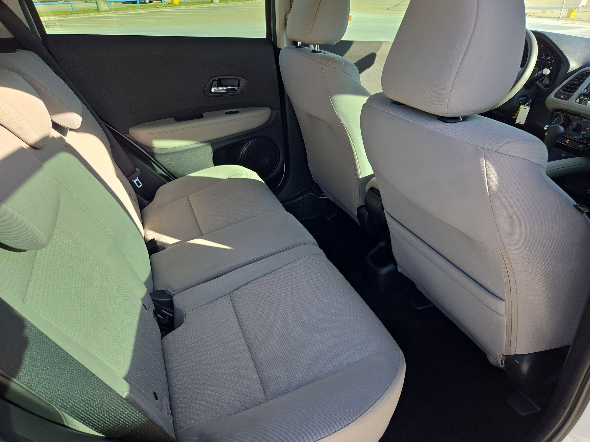 Used 2022 Honda HR-V LX image 28