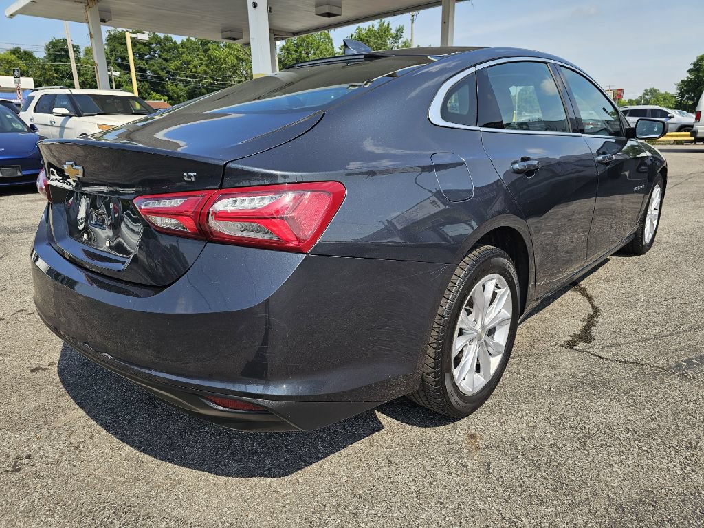 Used 2021 Chevrolet Malibu LT FWD image 7