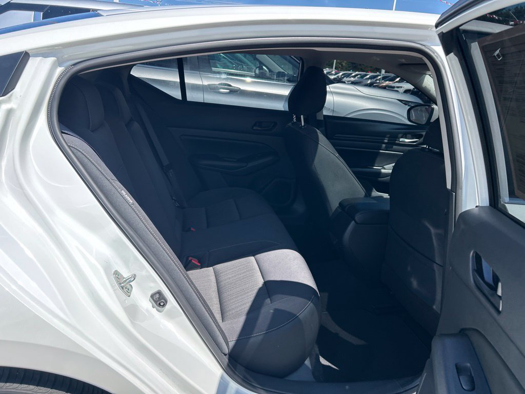 Certified 2024 Nissan Altima 2.5 SV w/ SV Premium Package FWD image 46