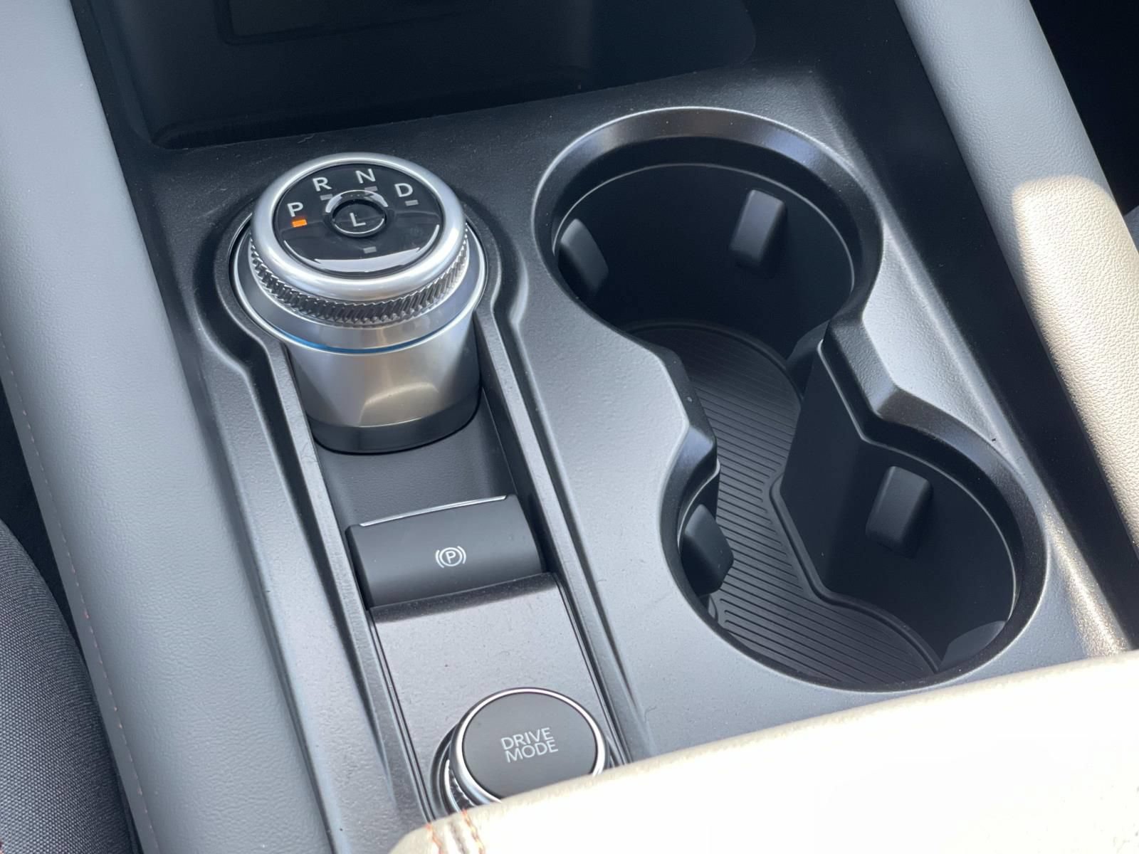 New 2026 Ford Explorer Active RWD image 12