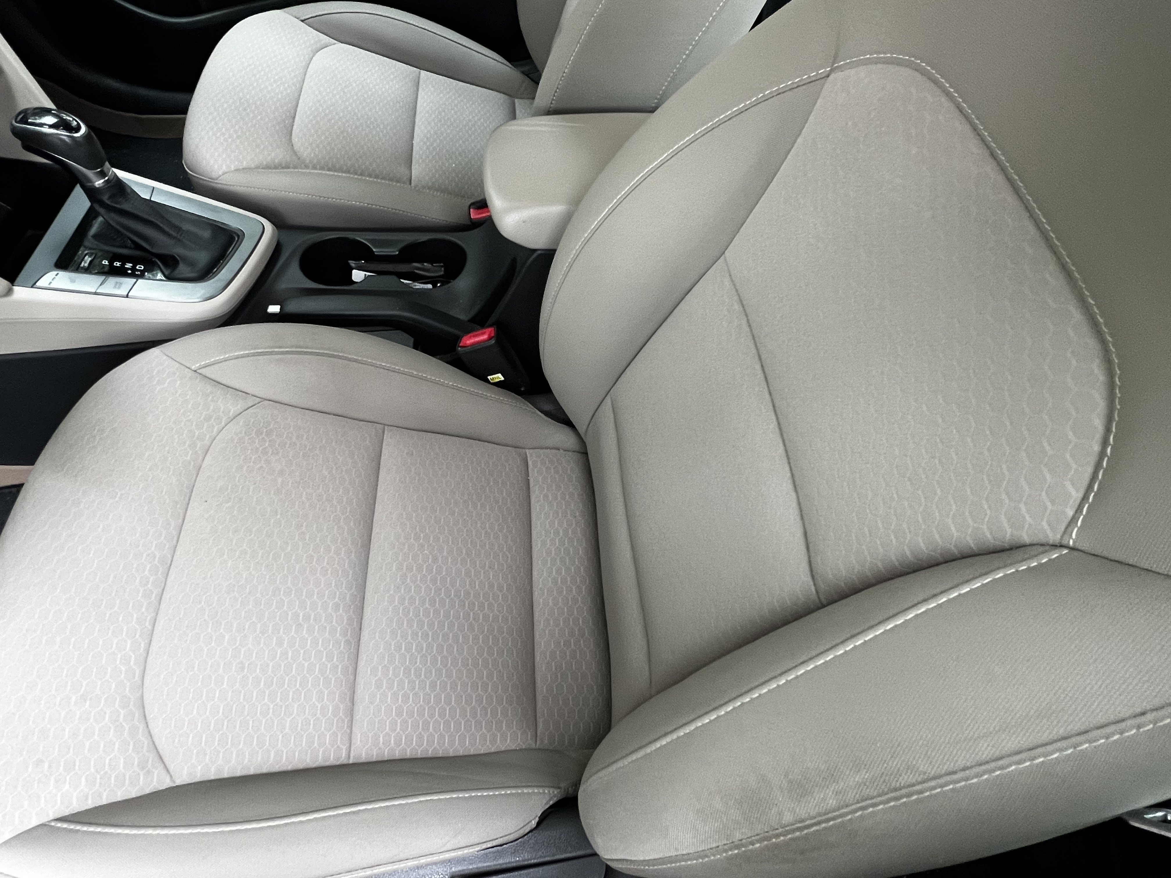 Used 2020 Hyundai Elantra Value Edition FWD image 16