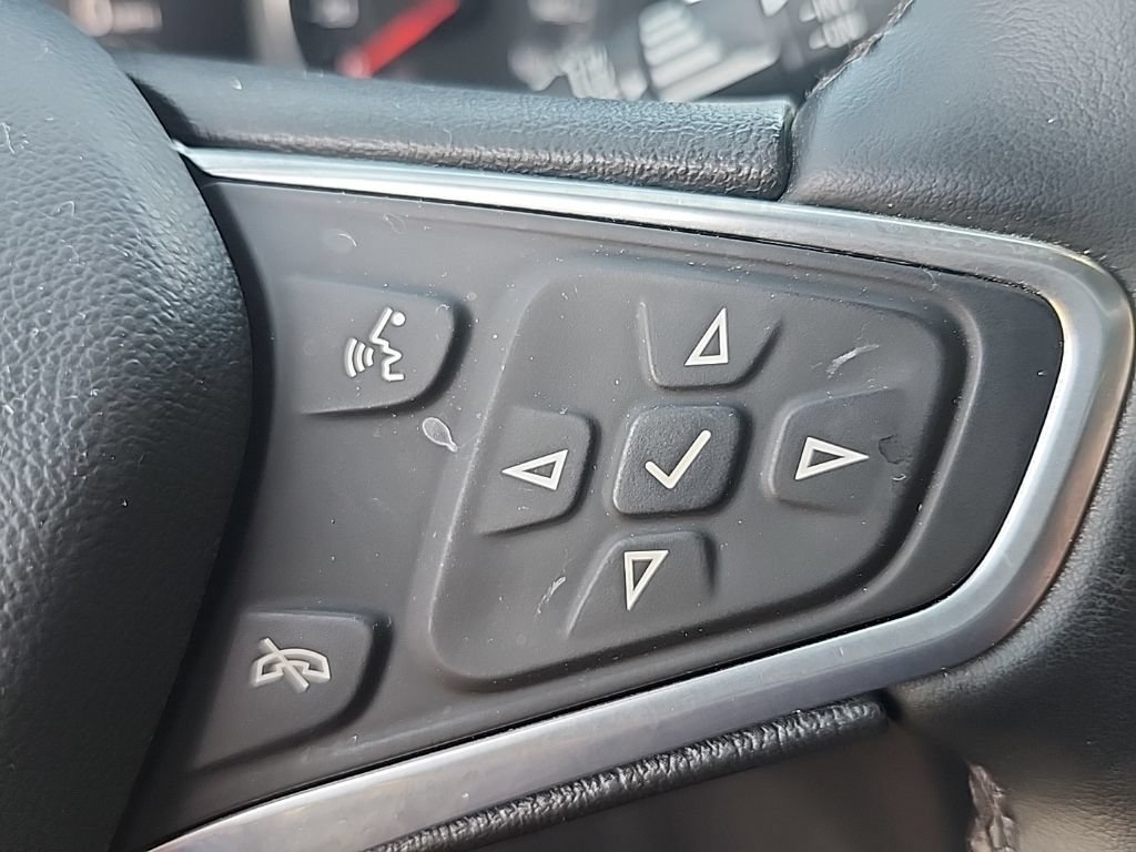 Used 2023 Chevrolet Equinox Premier AWD/4WD image 13