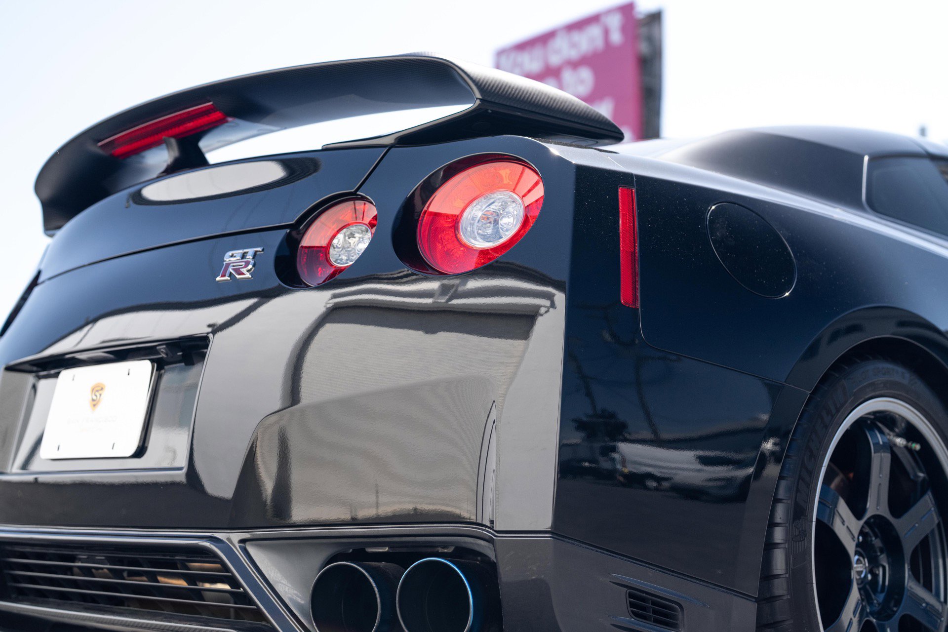 Used 2013 Nissan GT-R Black Edition AWD/4WD image 44