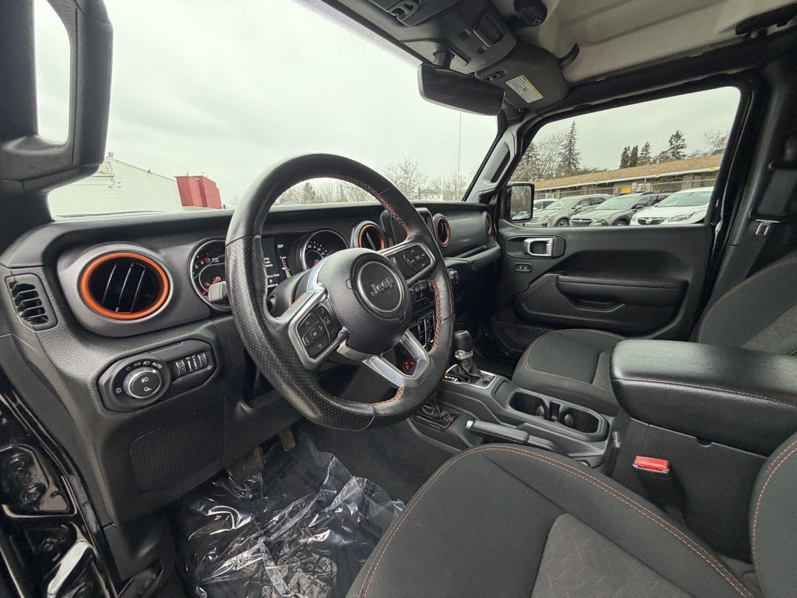 Used 2022 Jeep Gladiator Mojave w/ Cold Weather Group image 13