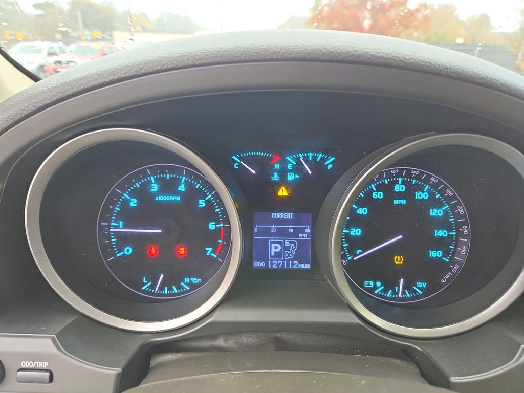 Used 2009 Toyota Land Cruiser image 16