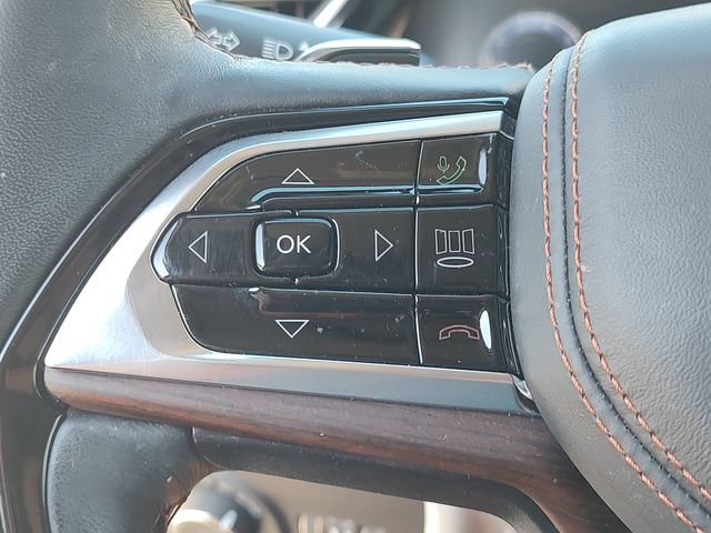 Used 2023 Jeep Grand Cherokee L Summit w/ Advanced Protech Group IV RWD image 19