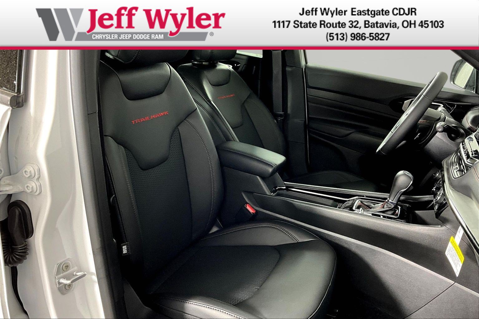 New 2026 Jeep Compass Trailhawk w/ Sun, Sound & Navigation Group AWD/4WD image 18