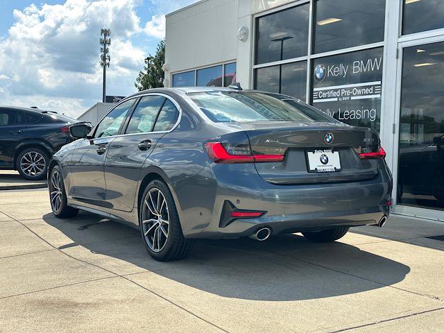 Used 2020 BMW 330i xDrive Sedan w/ Premium Package AWD/4WD image 8
