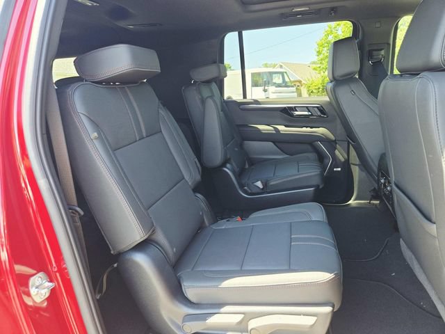 New 2026 Chevrolet Suburban RST w/ Comfort Package AWD/4WD image 15