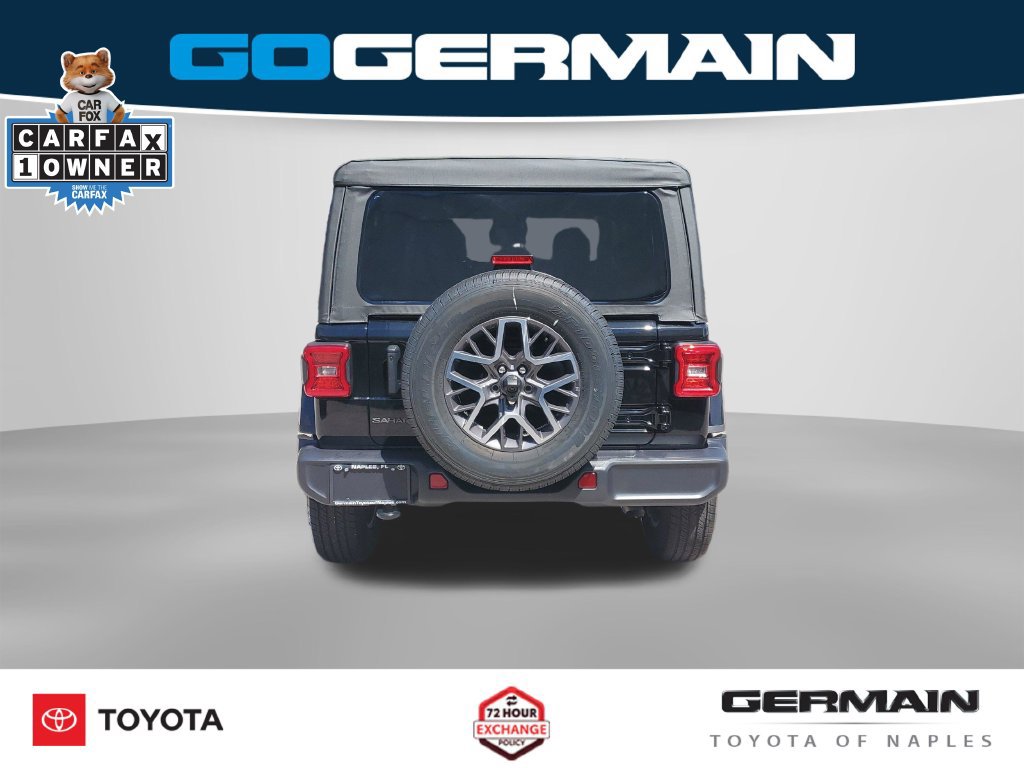 Used 2026 Jeep Wrangler Unlimited Sahara AWD/4WD image 11