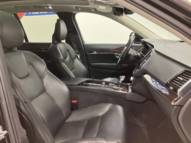 Used 2017 Volvo XC90 T6 Momentum w/ Vision Package AWD/4WD image 54