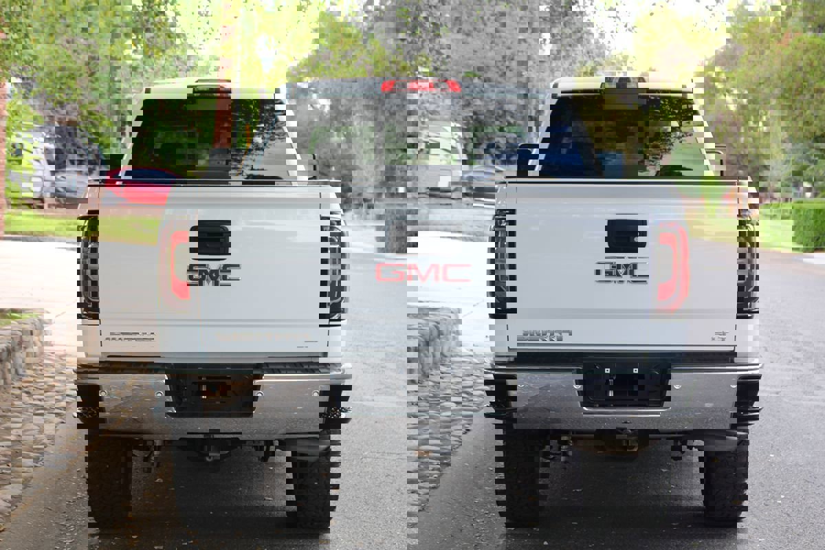 Used 2017 GMC Sierra 1500 SLT image 5