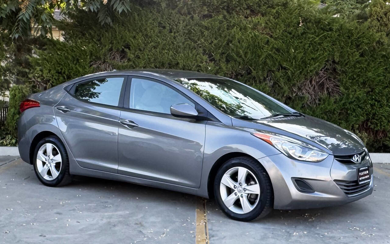 Used 2013 Hyundai Elantra GLS image 3