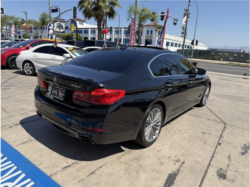 Used 2018 BMW 540i w/ Premium Package RWD image 6