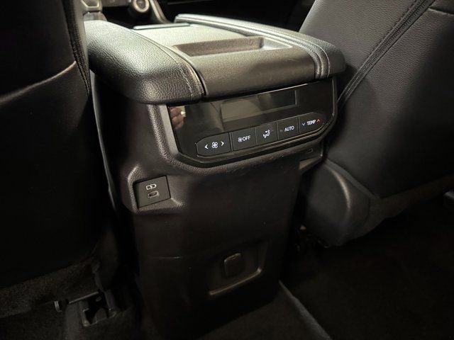 Used 2025 Toyota Grand Highlander AWD image 20