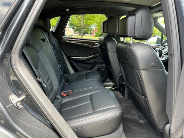 Used 2018 Porsche Macan S AWD/4WD image 19