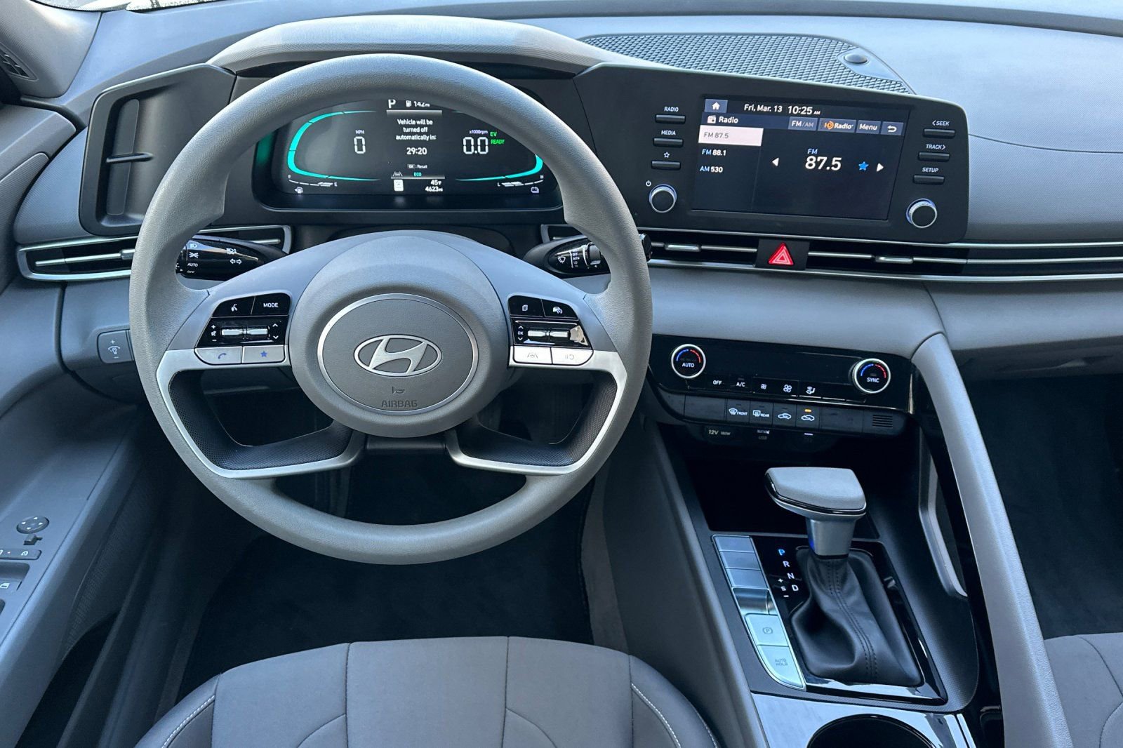 Certified 2025 Hyundai Elantra Blue image 15