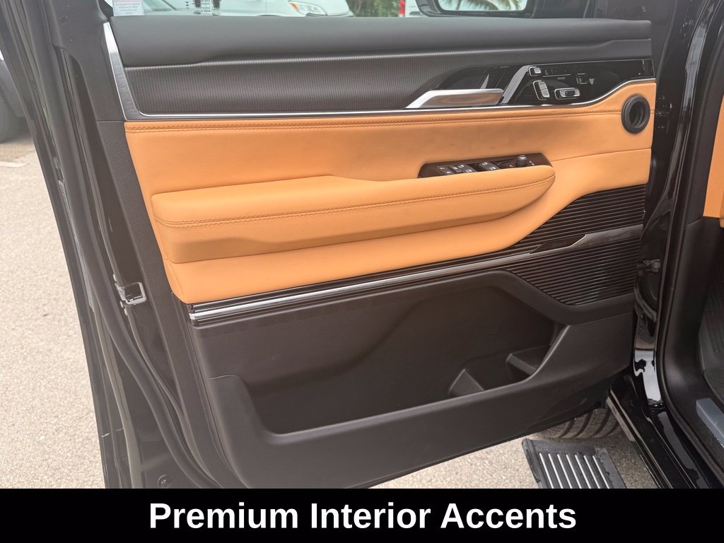 New 2026 Jeep Grand Wagoneer L Summit AWD/4WD image 28