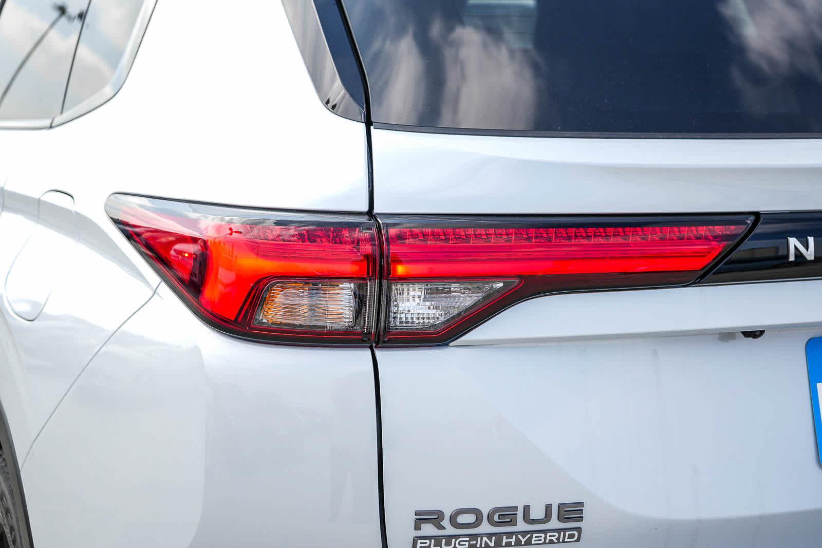 New 2026 Nissan Rogue Platinum AWD/4WD image 9