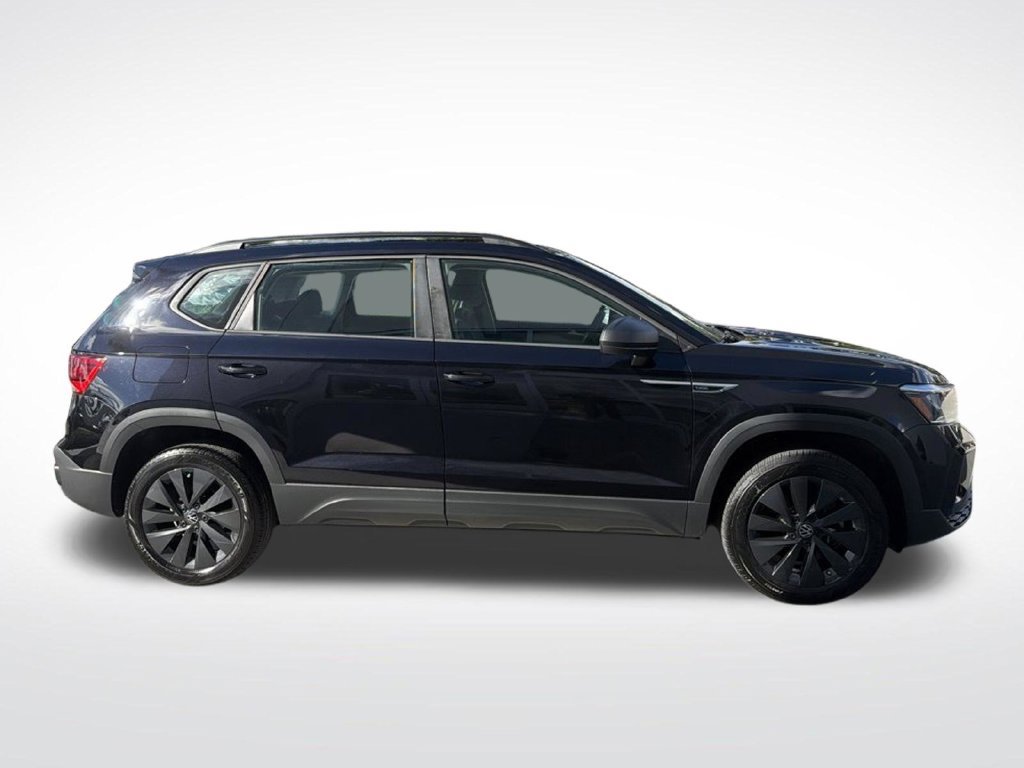 Used 2024 Volkswagen Taos S FWD image 10
