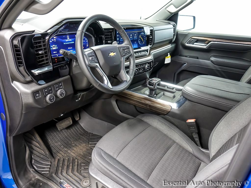 Certified 2026 Chevrolet Silverado 1500 LT AWD/4WD image 11