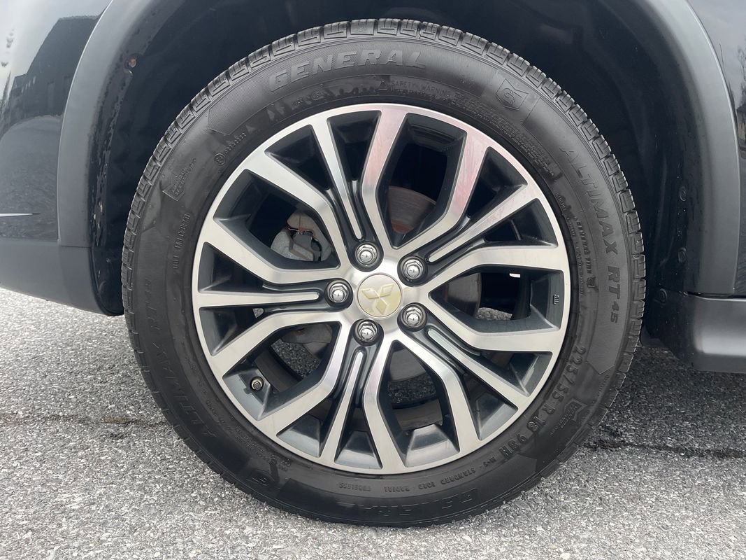 Used 2016 Mitsubishi Outlander Sport ES image 11