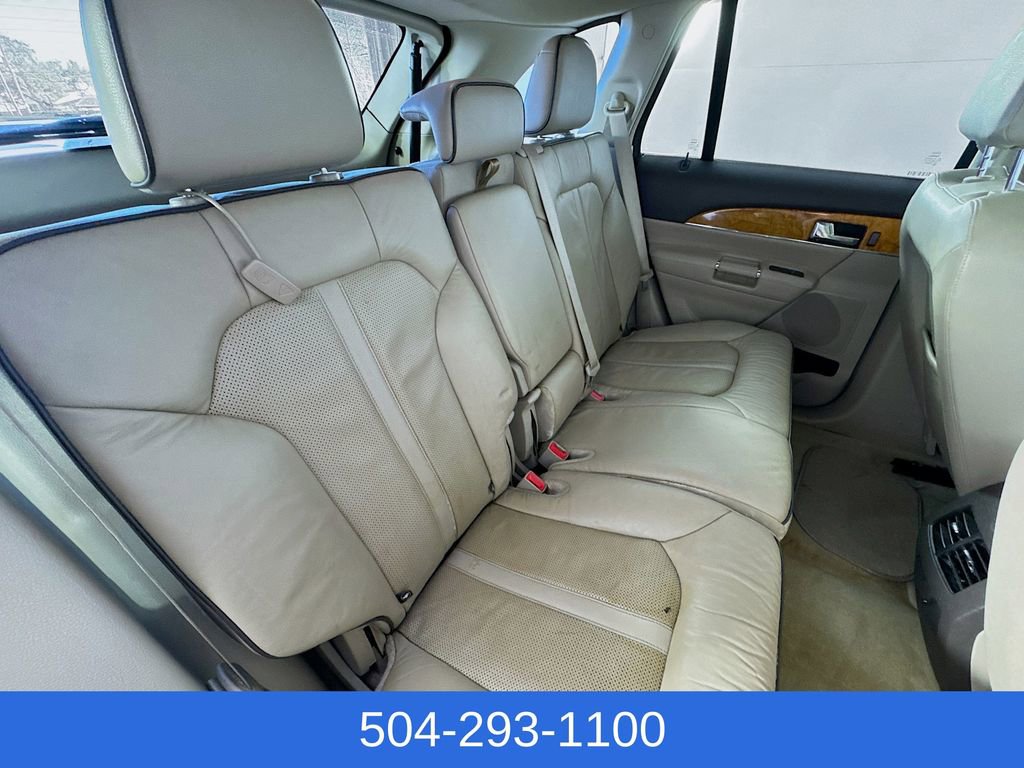 Used 2013 Lincoln MKX FWD image 24