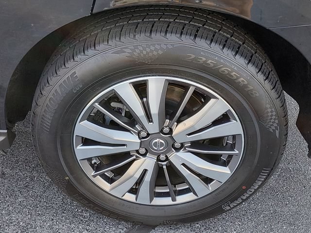 Used 2019 Nissan Pathfinder SV AWD/4WD image 17
