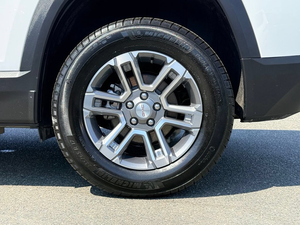 Used 2025 GMC Terrain Elevation AWD/4WD image 27