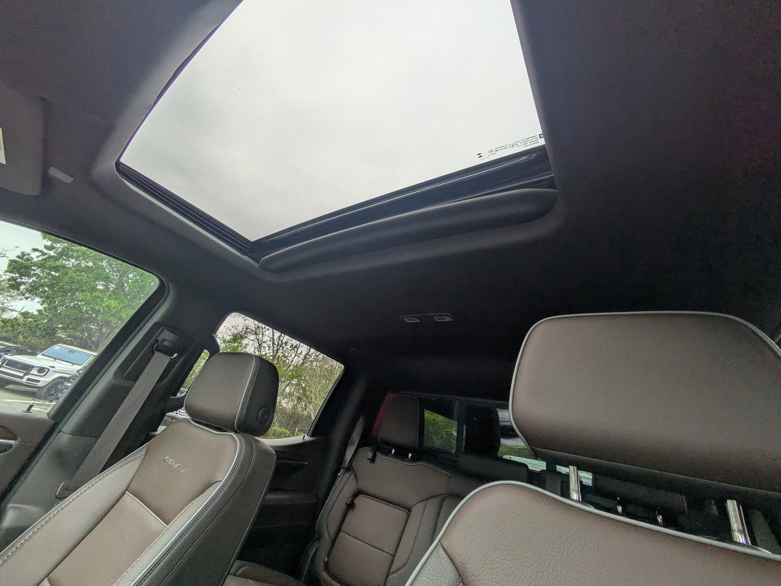 Used 2023 GMC Sierra 1500 Denali w/ Denali Reserve Package image 11