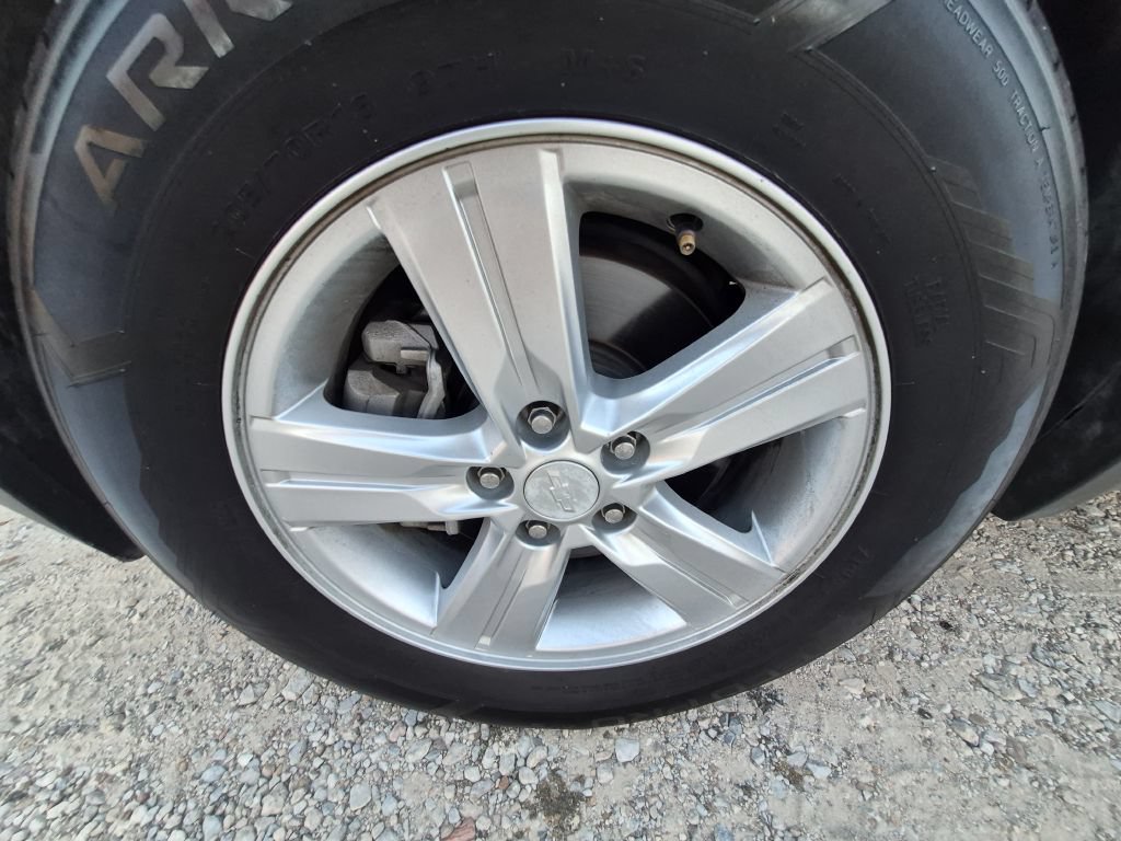 Used 2019 Chevrolet Trax LT w/ LT Convenience Package AWD/4WD image 22