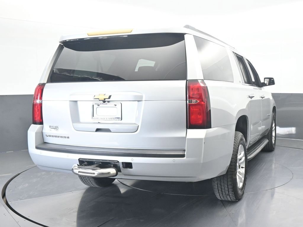 Used 2020 Chevrolet Suburban LT image 5