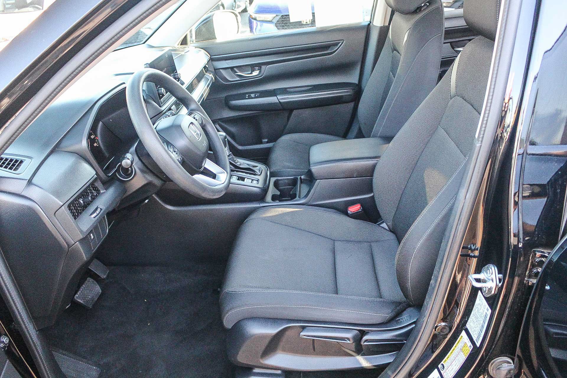 Certified 2025 Honda CR-V LX image 8