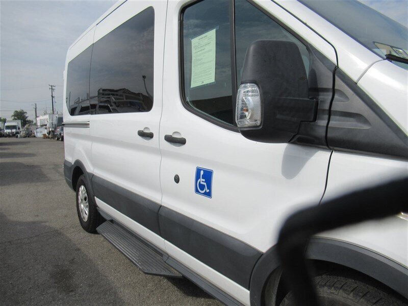 Used 2018 Ford Transit 150 XLT RWD image 10
