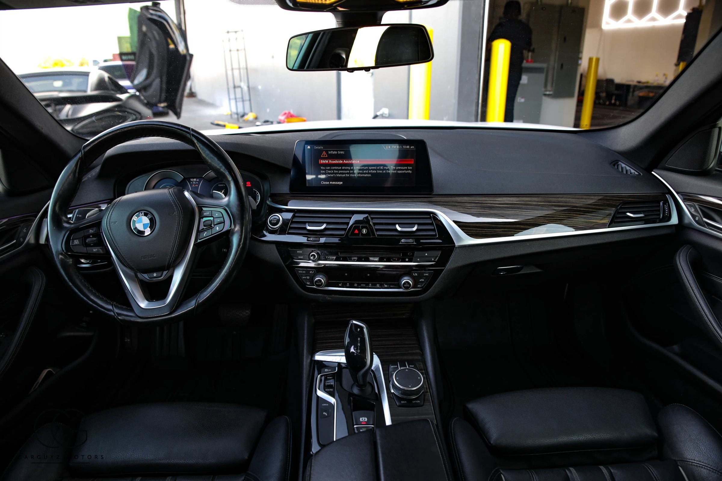 Used 2019 BMW 530e xDrive w/ Convenience Package AWD/4WD image 29