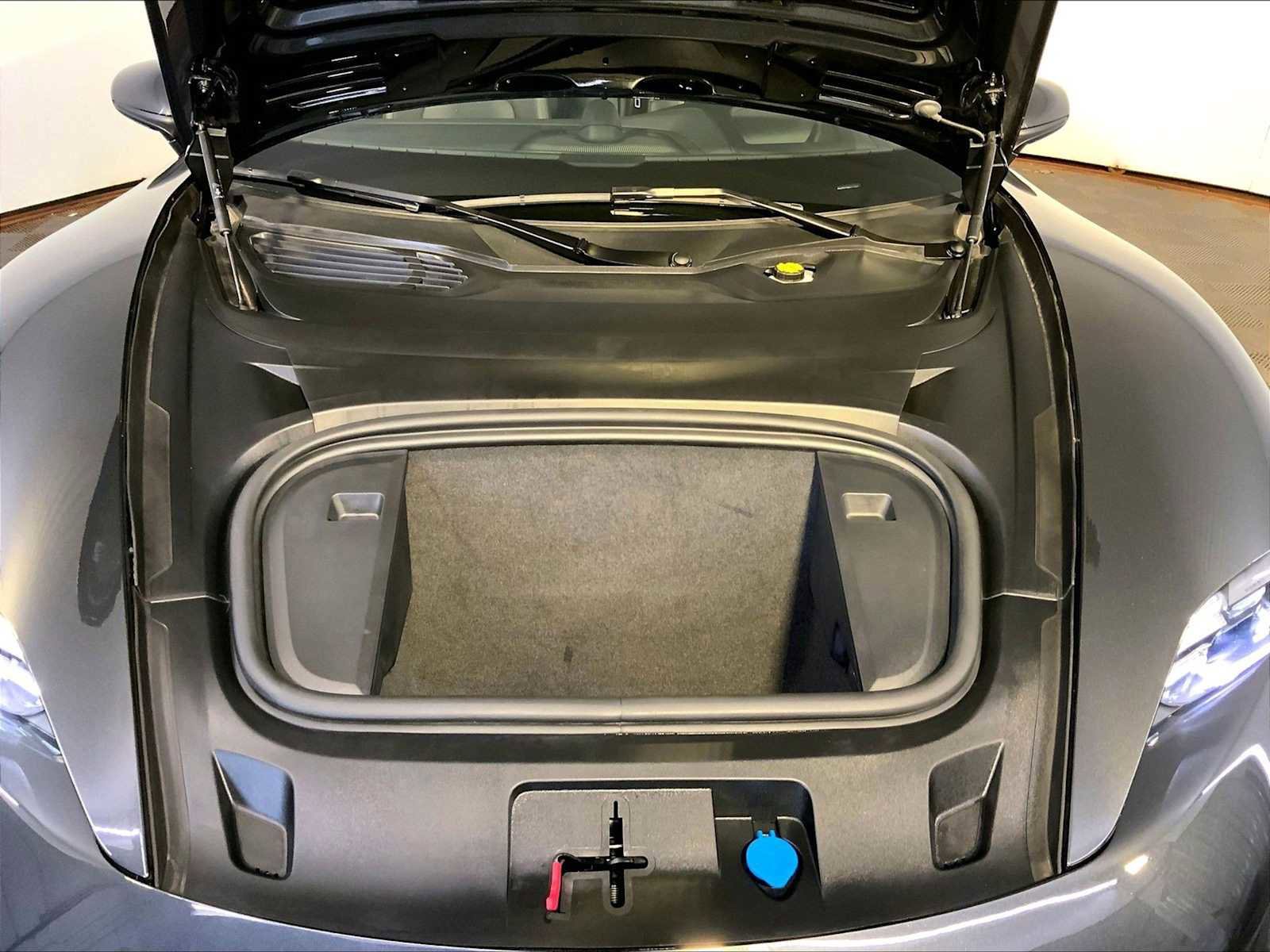 Certified 2023 Porsche Taycan RWD image 32