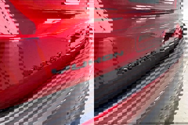 New 2026 GMC Yukon AT4 Ultimate image 18