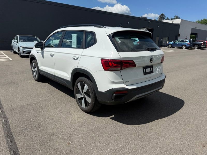 Used 2023 Volkswagen Taos S w/ Driver Assistance Package AWD/4WD image 8